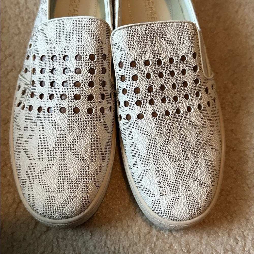 Michael Kors Cream Perforated Slip-On Sneakers - Picture 5 of 8